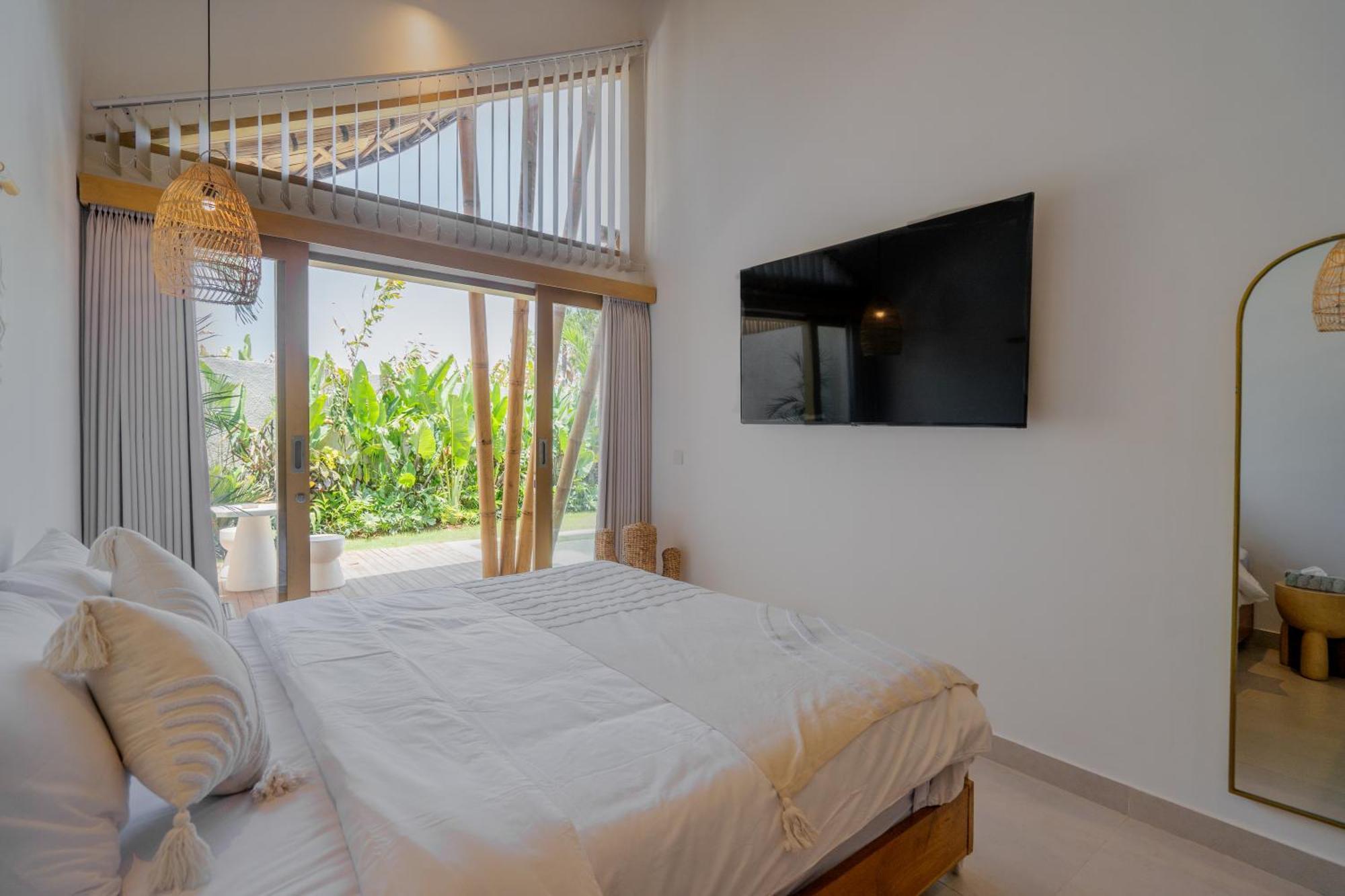 Villa Sunset Bamboo - 3Br Villa In Kerobokan Exterior photo