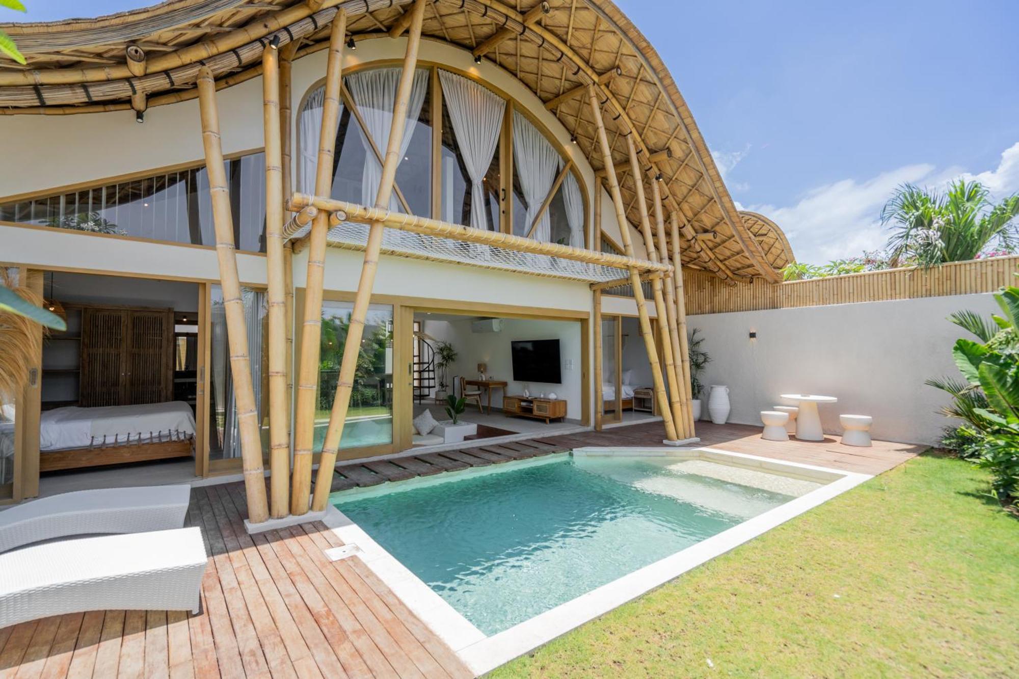 Villa Sunset Bamboo - 3Br Villa In Kerobokan Exterior photo